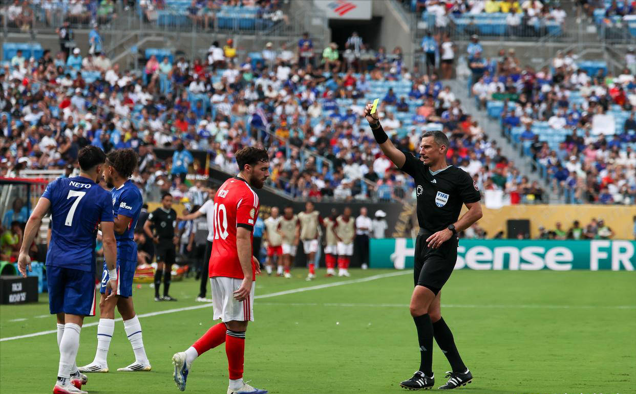 世俱杯决赛前出现绝平!裁判被质疑操纵比赛