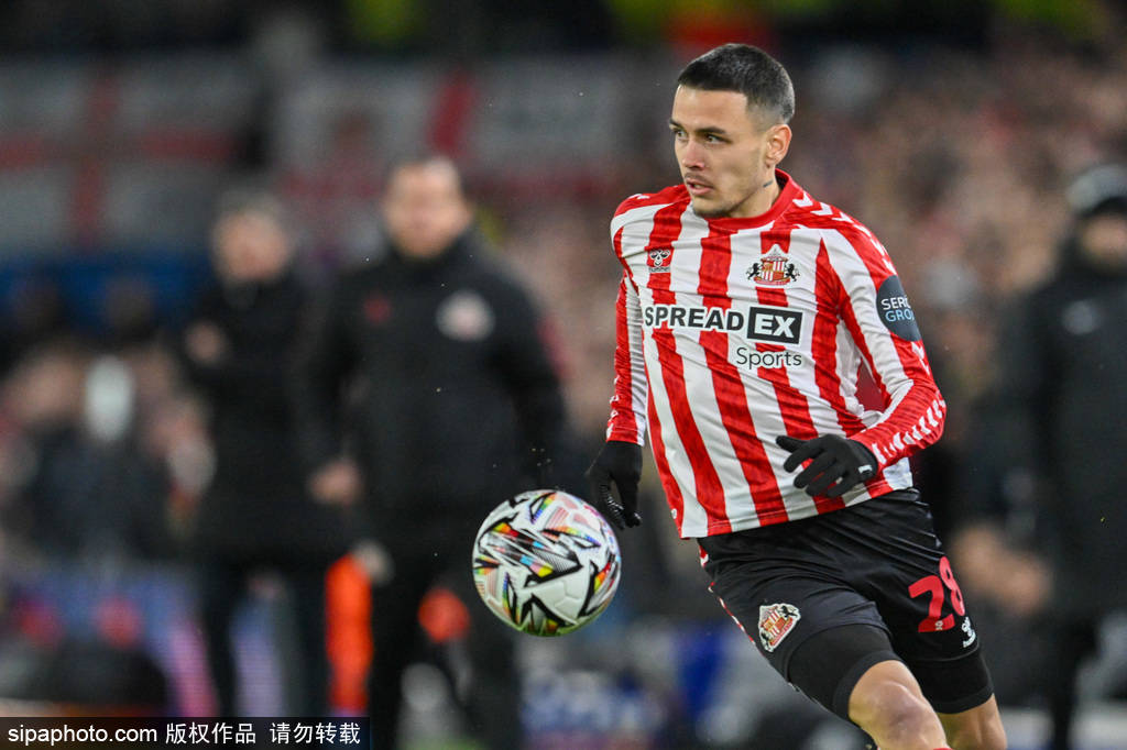 桑德兰2000万欧抢购法甲射手!升级后首笔重磅引援震撼英超