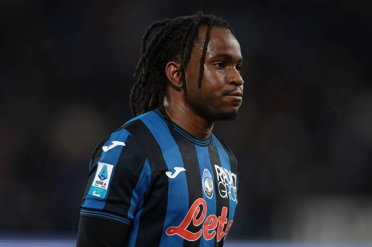 一日意甲动向:米兰迅速买入两名新后卫,国米转会难题困扰俱乐部