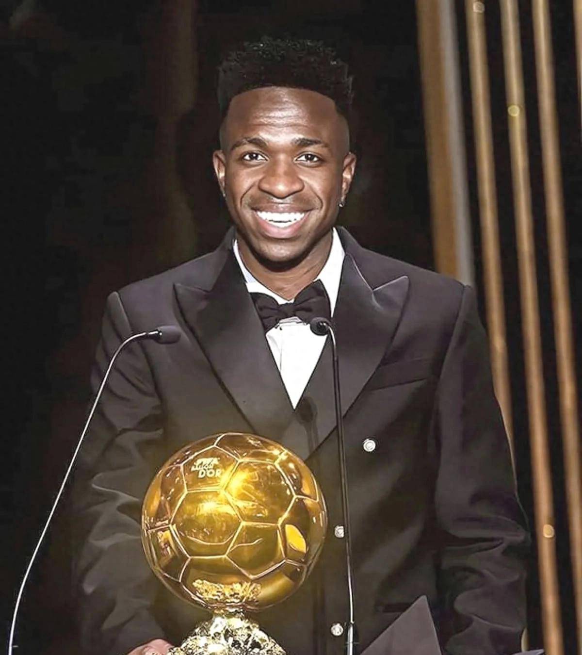 金球落选+状态低迷!维尼修斯续约遇阻,皇马如何留住巴西天才?