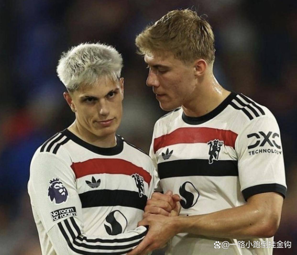 一场3-1让那不勒斯登顶意甲!孔蒂激活曼联弃将:首秀14分钟进球