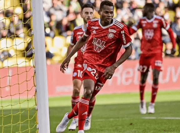 法甲:斯特拉斯堡VS马赛 赛前全方位分析及比分预测