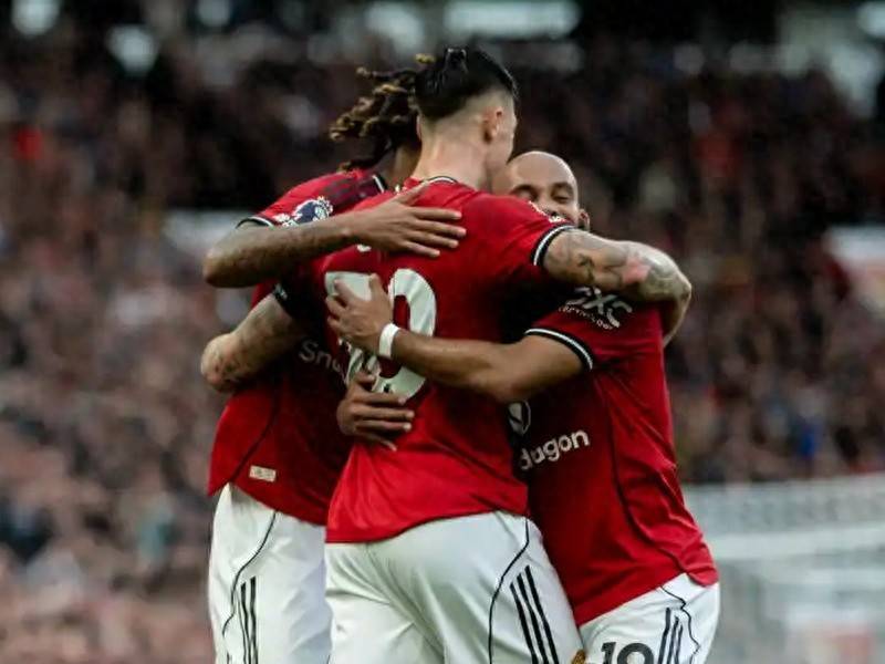 差4分!阿莫林否认上升势头,指出曼联两大弱点,七个月都做不到