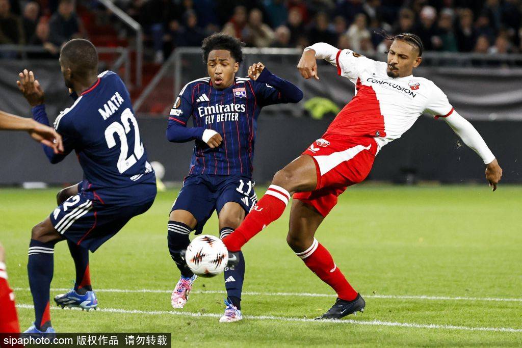 双面人生!橙衣军团进球助攻双料之王,职业生涯只有半座西甲奖杯