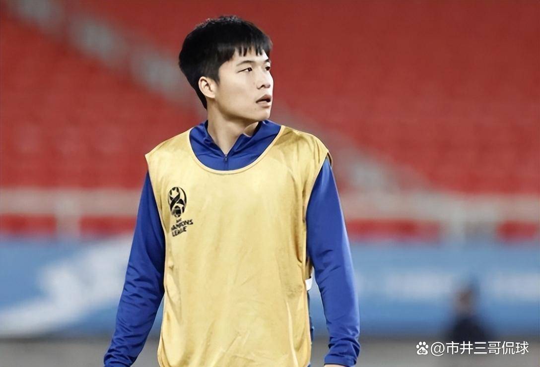 鲁能转会窗憋大招?韩鹏钦定西甲铁卫,31岁老国脚要被三小将抢饭碗